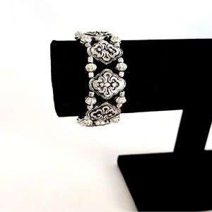 CHICO’s | Silver-Tone Ornate Swirl Stretch Bracelet | NWOT